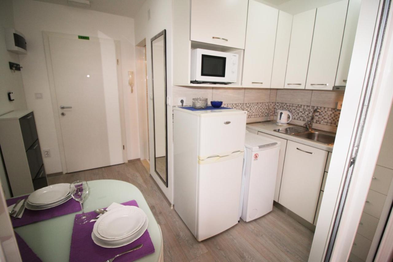 Studio Apartman Ana สปลิท ภายนอก รูปภาพ